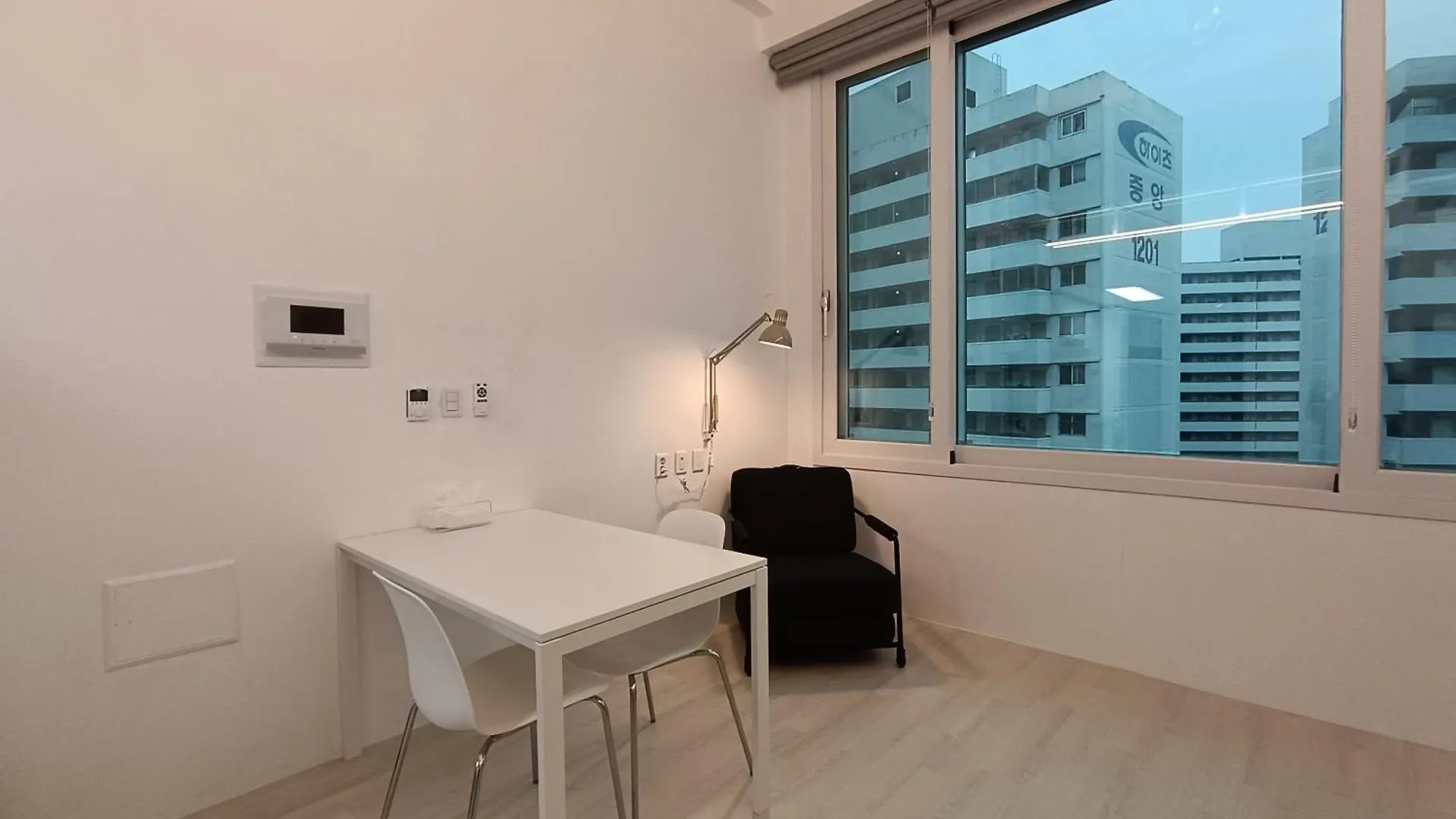 Lägenhet Minimalism Stay 6 Next To Gimpo Airport Seoul