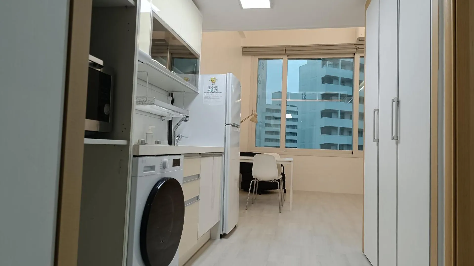 Minimalism Stay 6 Next To Gimpo Airport Seoul